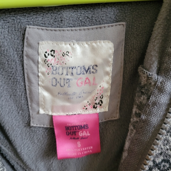 Bottoms Out Gal Adult Hooded One Piece PJs Size Small Gray W Pattern & Pockets - Picture 5 of 7